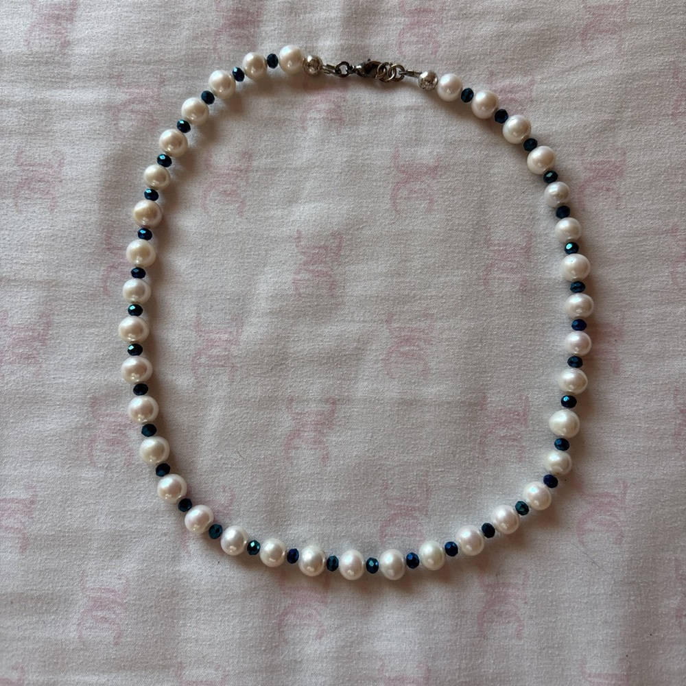 Elegant Pearl and Black Bead Necklace